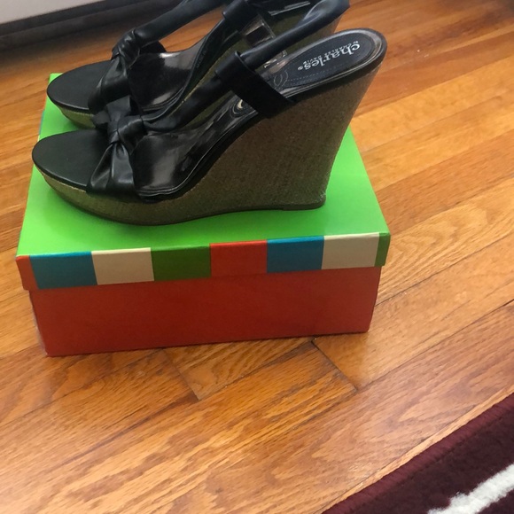 Charles David Wedges - Picture 2 of 5
